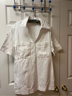 Olivaceous White Short-Sleeve Casual Button-Down dress with Patch Pockets